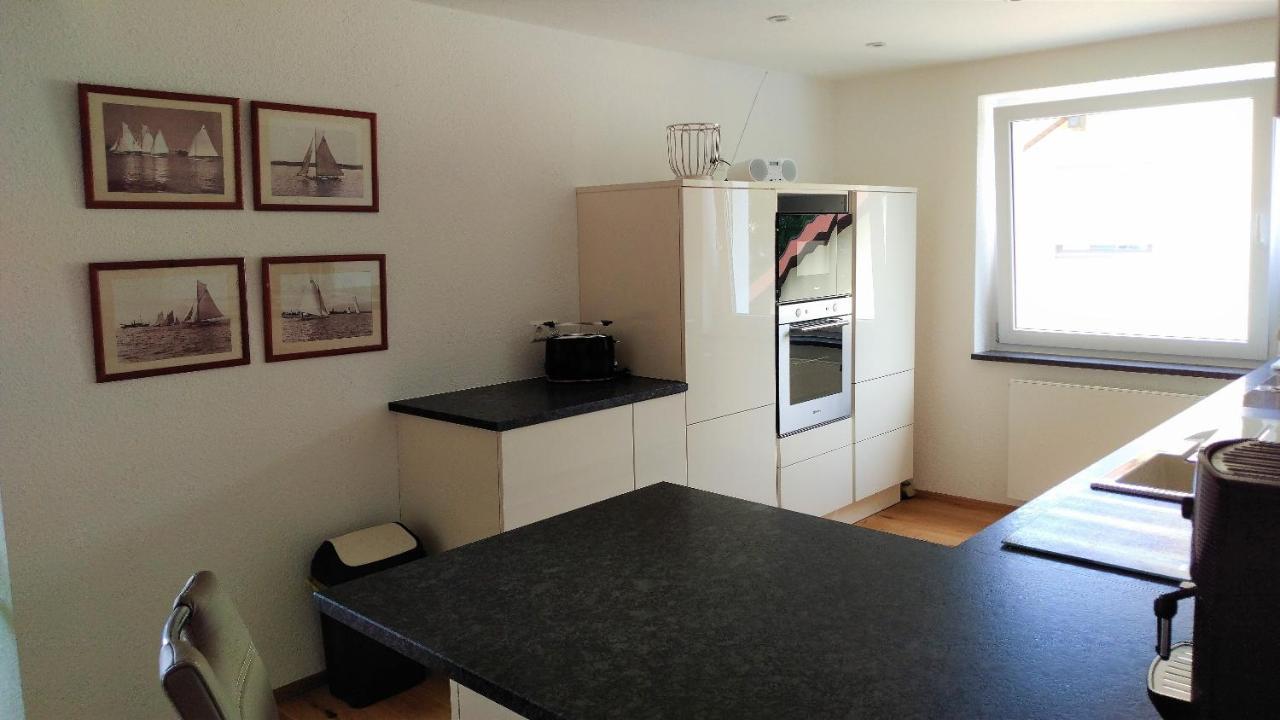 BodenSEE Apartments Meersburg Sonnhalde Buitenkant foto